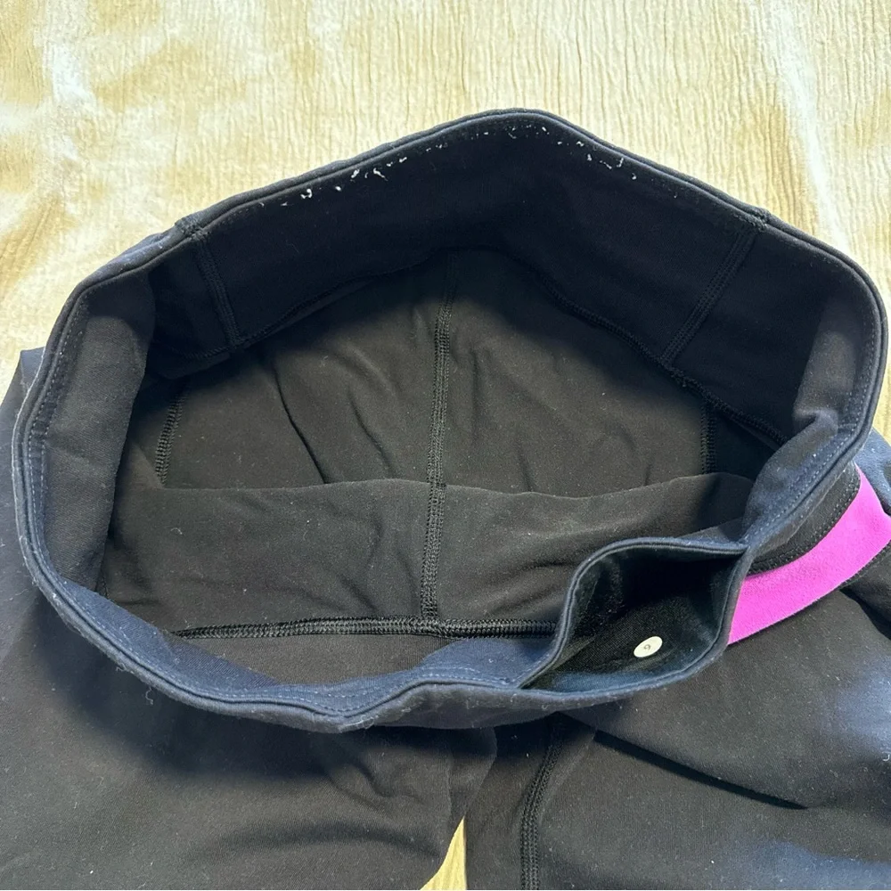 Lululemon pant - Picture 7 of 11